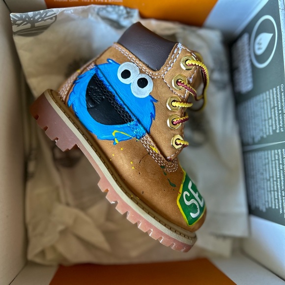 Custom Sesame Street Painted Timberlands - Picture 3 of 7